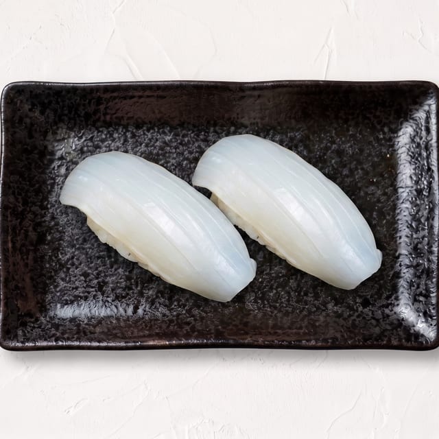 Squid / Ika Nigiri.